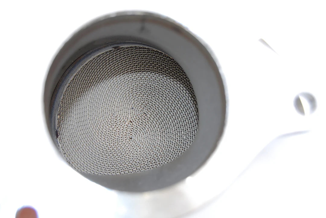 Invidia 22-Up Subaru WRX J-Pipe High flow Cat