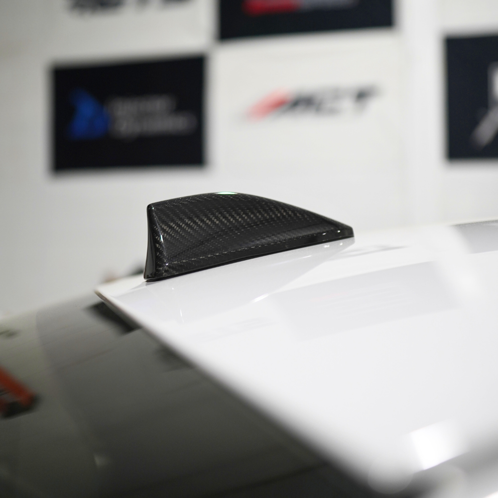 JDMuscle [22-25 WRX / 22+ BRZ / 15-21 WRX/STI] Tanso Dry Carbon Fiber Antenna Co image 0